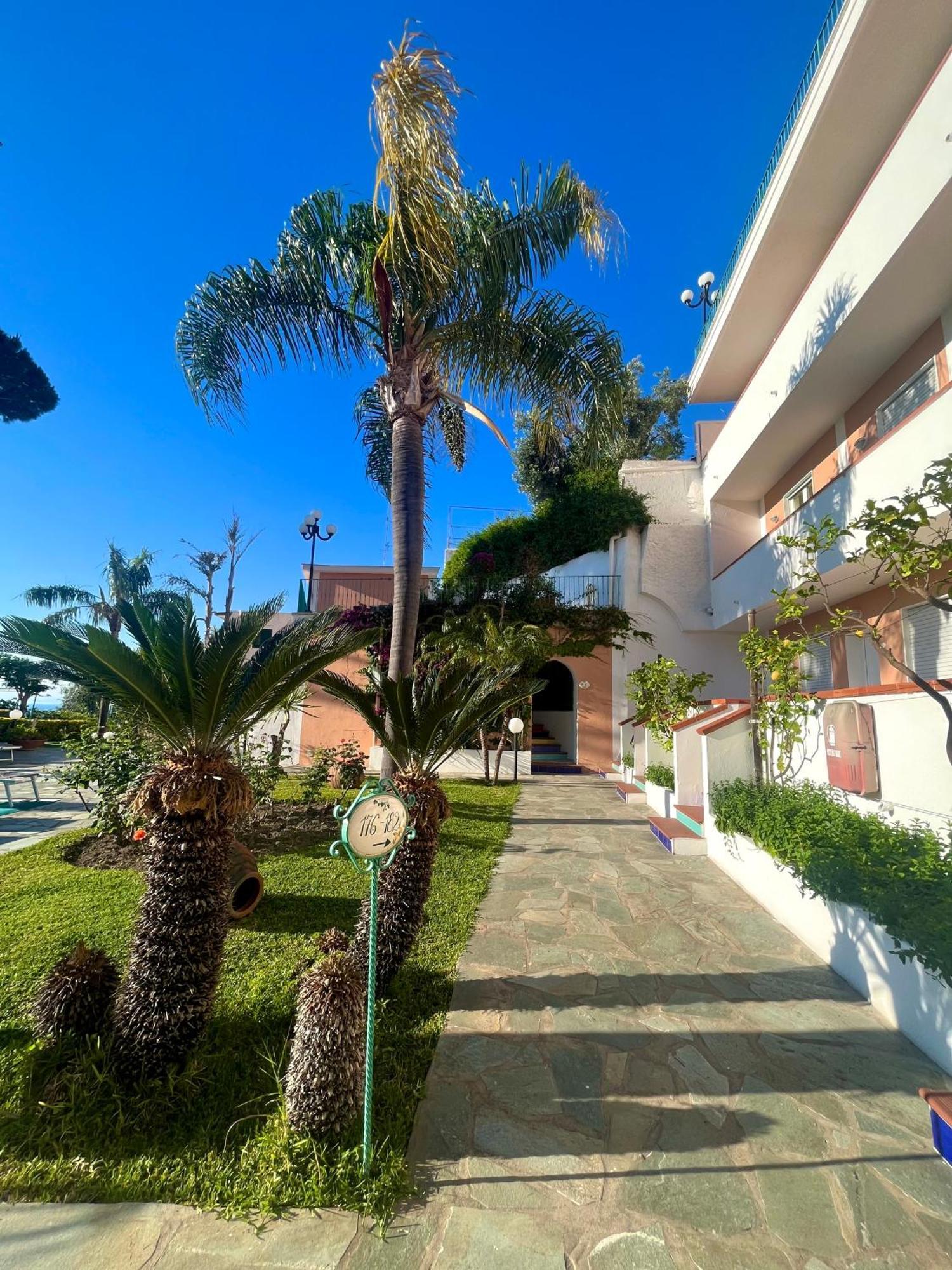 Casamicciola Terme Resort Villa Flavio מראה חיצוני תמונה