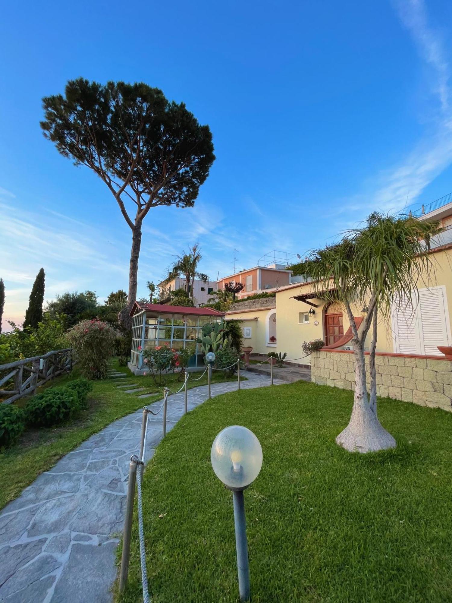 Casamicciola Terme Resort Villa Flavio מראה חיצוני תמונה